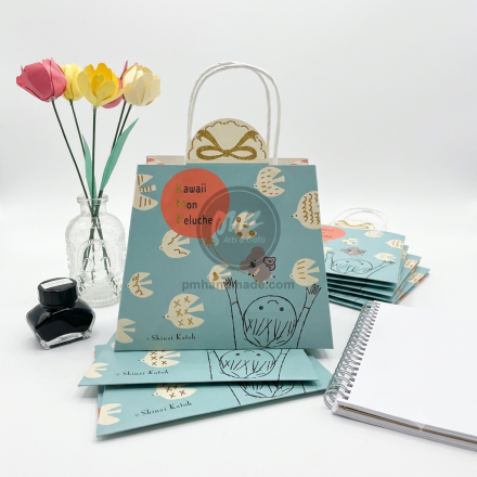 Túi giấy hình thang in hoạ tiết 17x6.5x11 cm